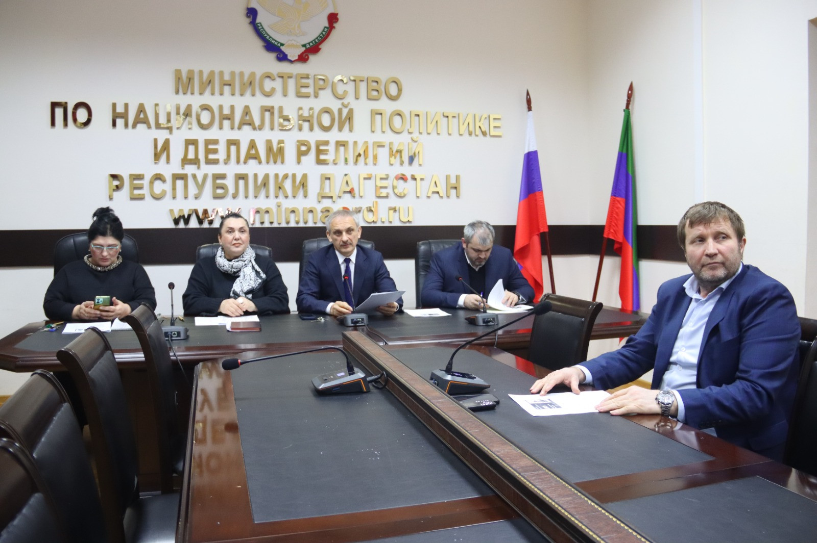 Энрик Муслимов  провел совещание в формате ВКС с Представителями Республики Дагестан
